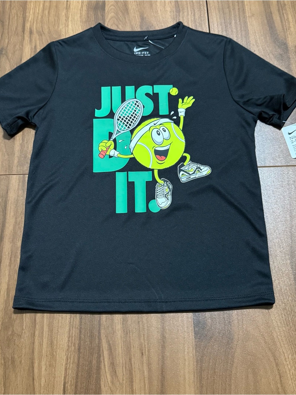 Nike Boys Outfit 2 Piece Matching Set Size 6 Shirt and Shorts - Picture 2 of 7